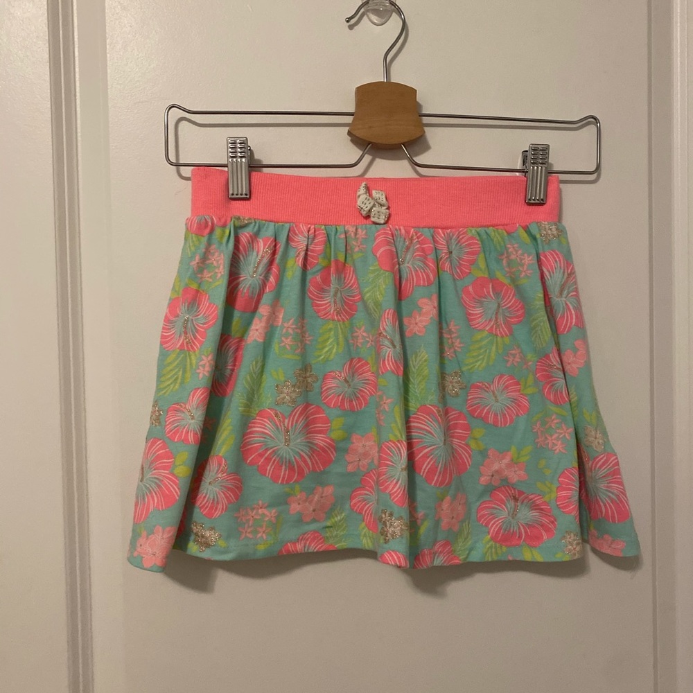 Swimsuit and skirt set